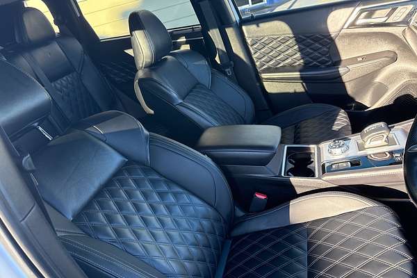 2023 Mitsubishi Outlander PHEV Exceed ZM