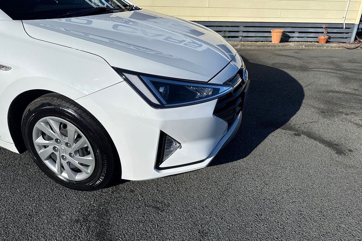 2019 Hyundai Elantra Go AD.2