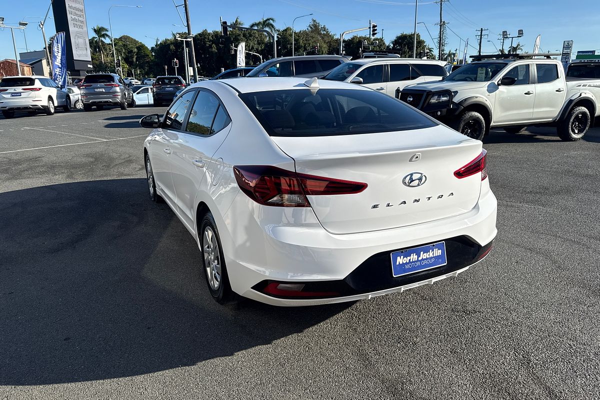 2019 Hyundai Elantra Go AD.2