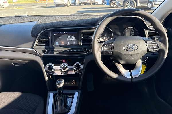 2019 Hyundai Elantra Go AD.2