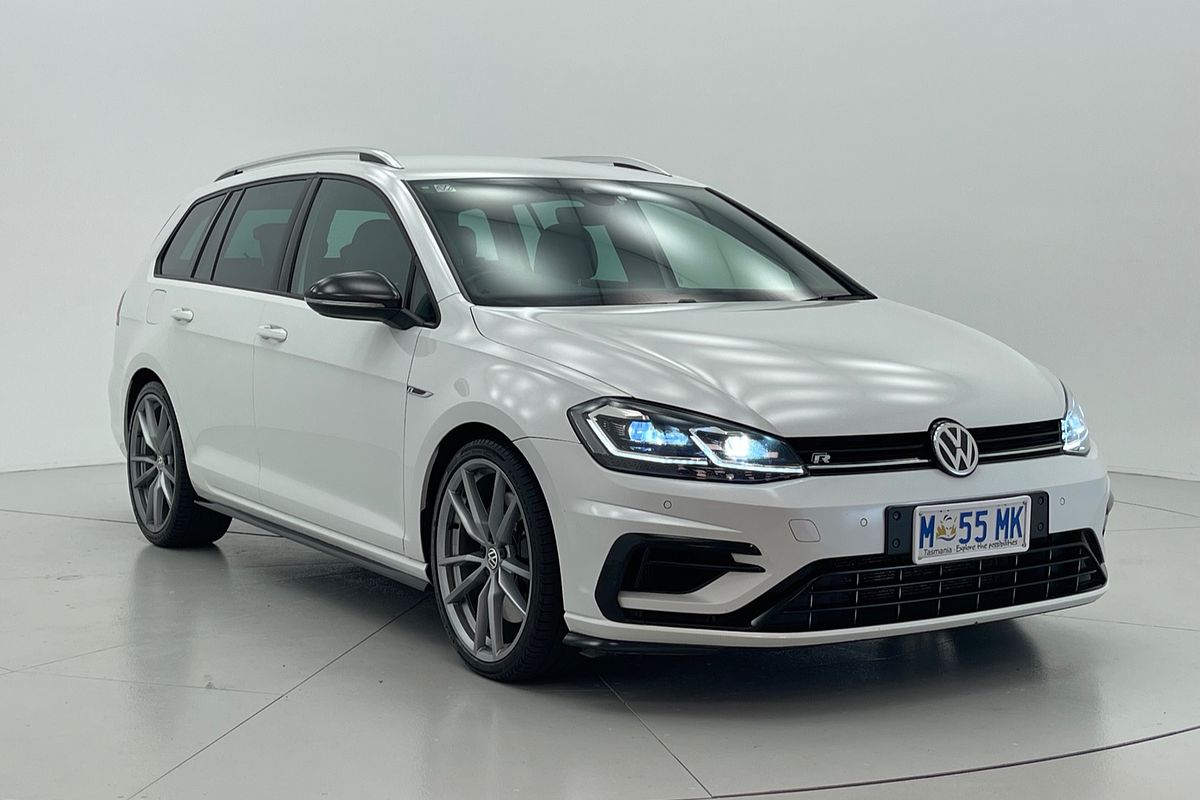 2017 Volkswagen Golf R Wolfsburg Edition 7.5