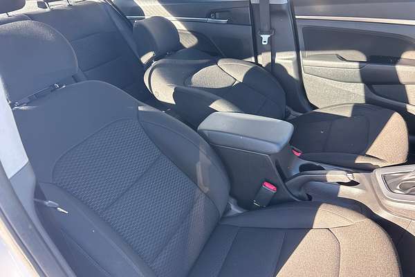 2019 Hyundai Elantra Go AD.2