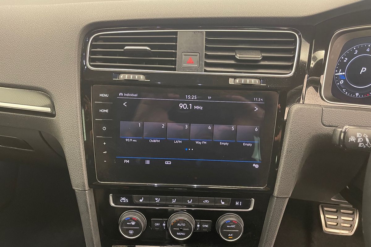 2017 Volkswagen Golf R Wolfsburg Edition 7.5