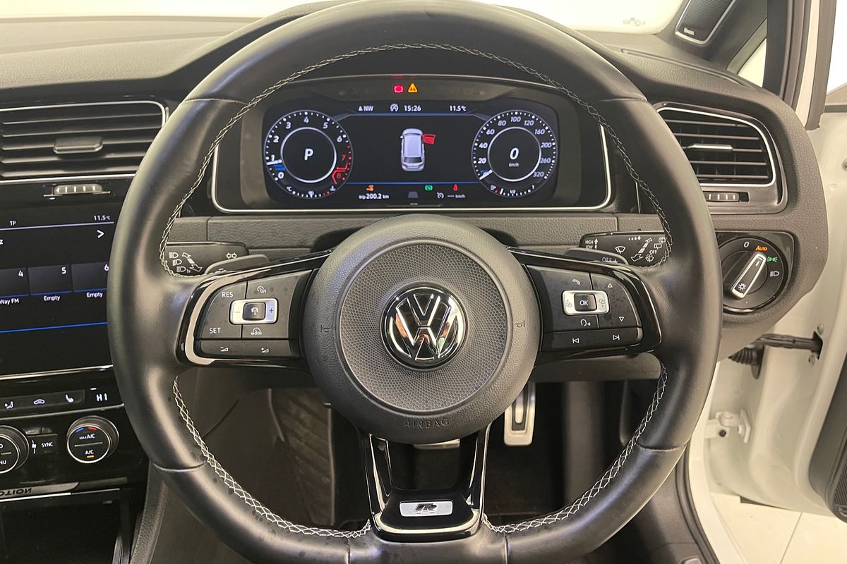 2017 Volkswagen Golf R Wolfsburg Edition 7.5