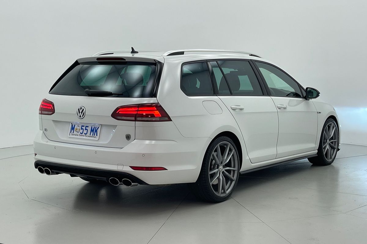 2017 Volkswagen Golf R Wolfsburg Edition 7.5