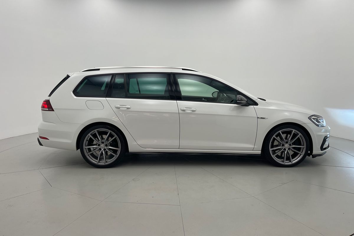 2017 Volkswagen Golf R Wolfsburg Edition 7.5