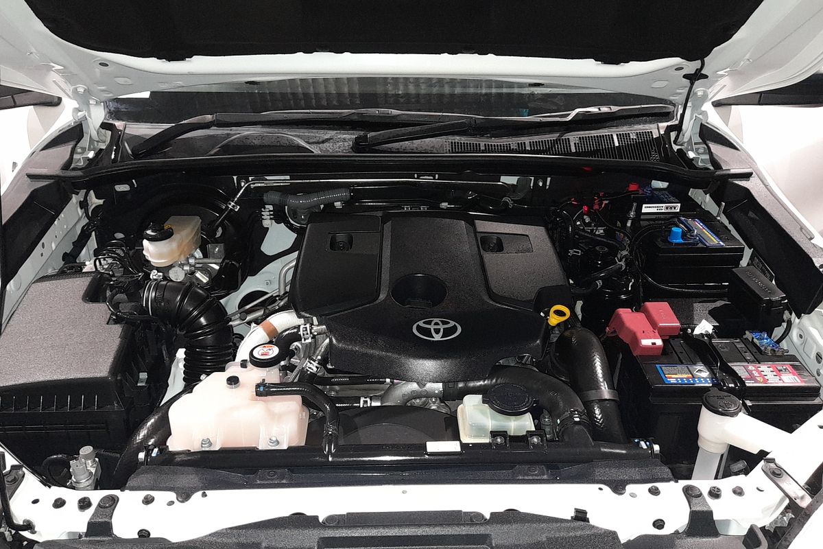 2018 Toyota Hilux SR GUN126R 4X4
