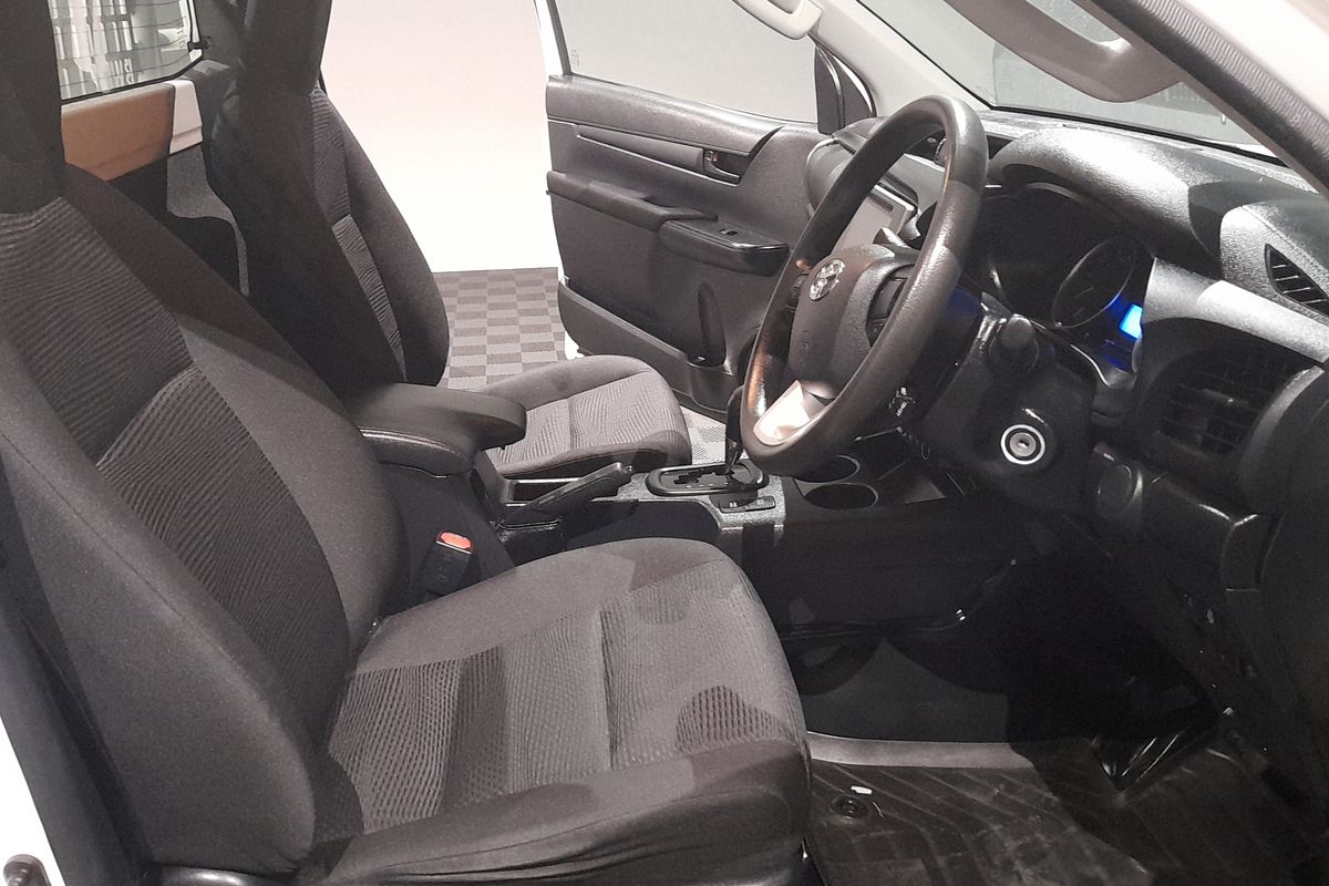 2018 Toyota Hilux SR GUN126R 4X4
