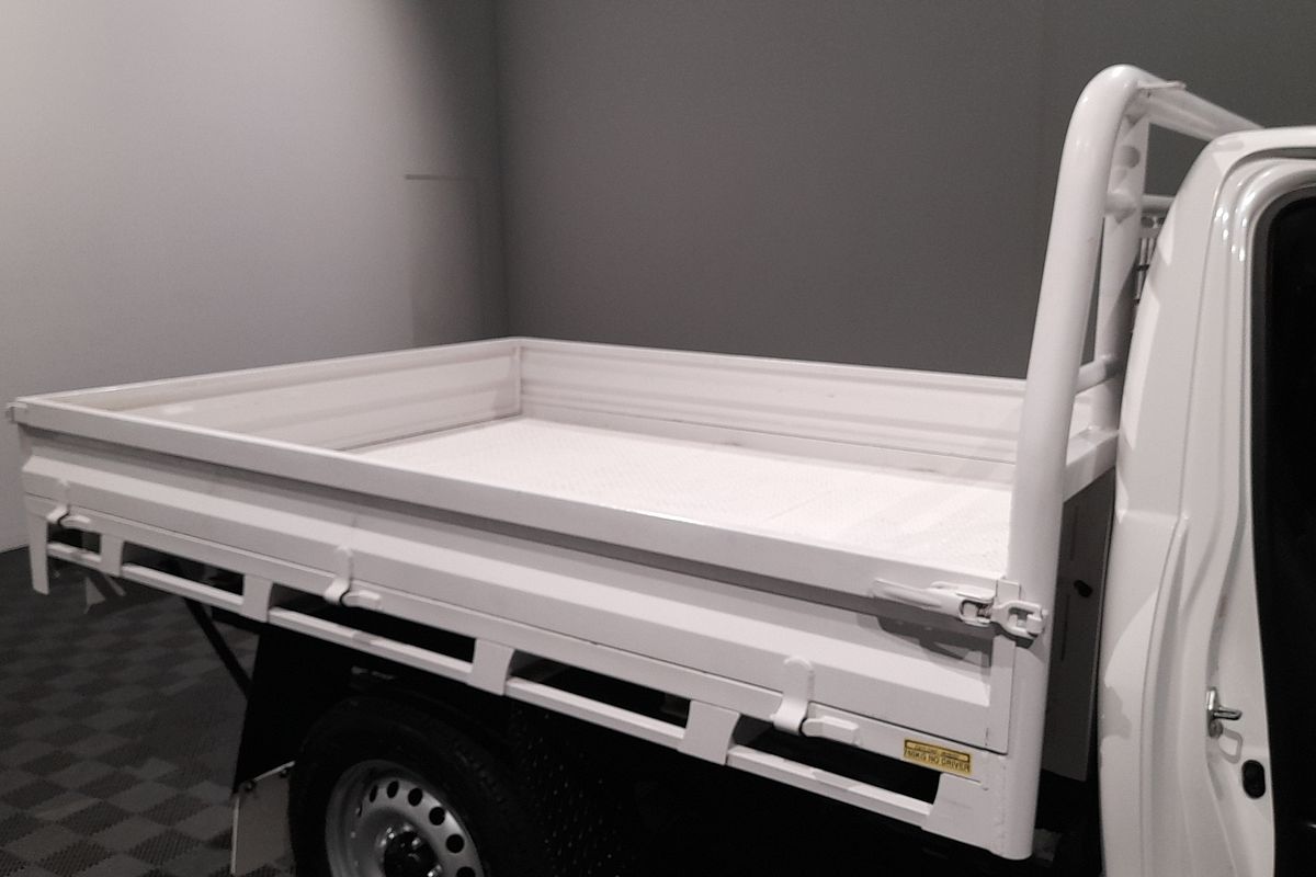 2018 Toyota Hilux SR GUN126R 4X4