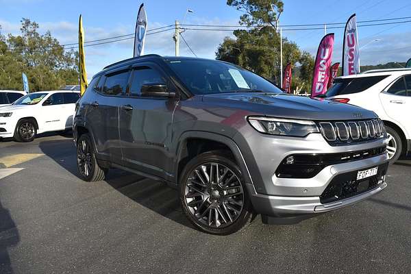2022 Jeep Compass S-Limited M6