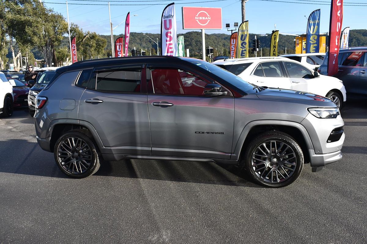 2022 Jeep Compass S-Limited M6