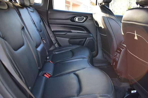 2022 Jeep Compass S-Limited M6