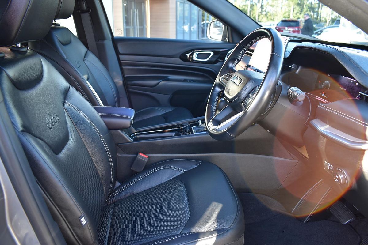 2022 Jeep Compass S-Limited M6