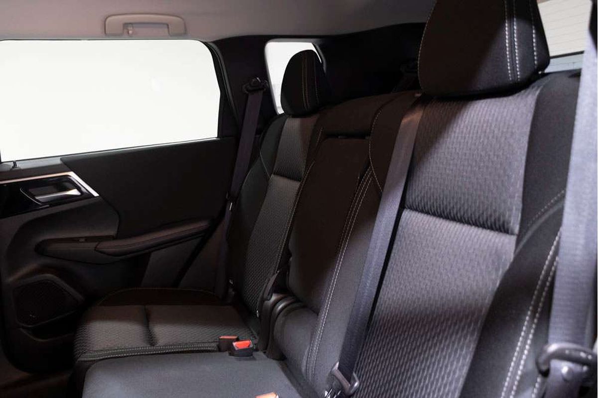 2024 Mitsubishi Outlander LS ZM