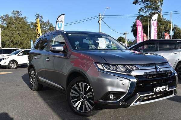 2020 Mitsubishi Outlander Exceed ZL
