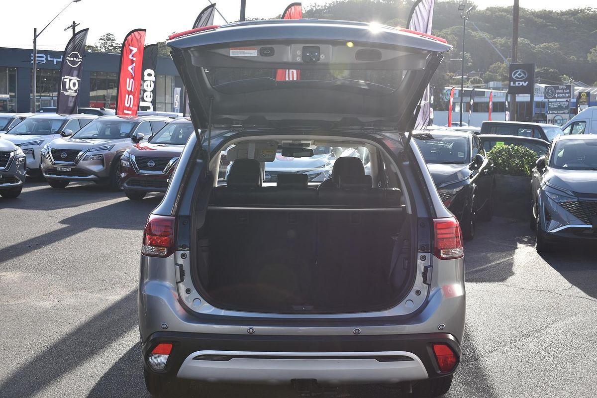 2020 Mitsubishi Outlander Exceed ZL