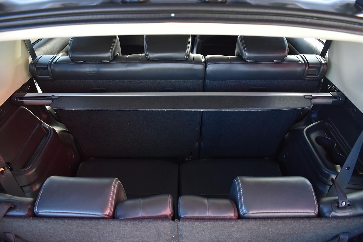 2020 Mitsubishi Outlander Exceed ZL