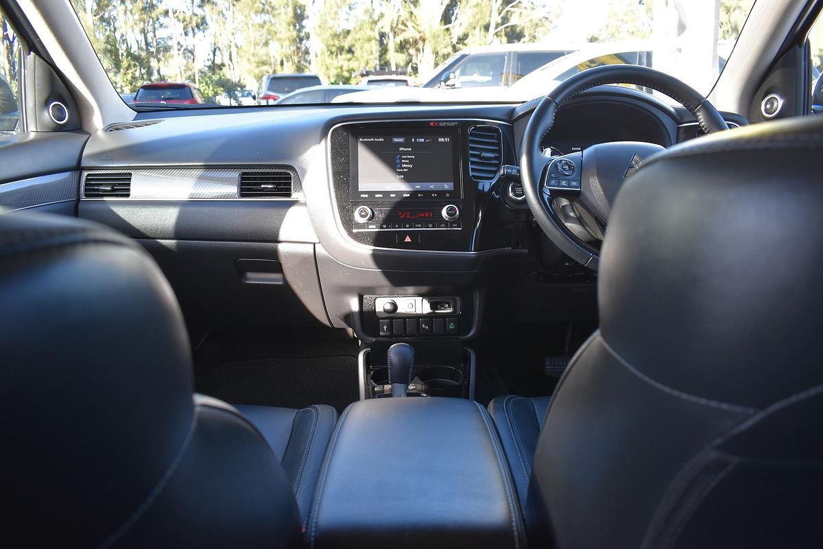 2020 Mitsubishi Outlander Exceed ZL