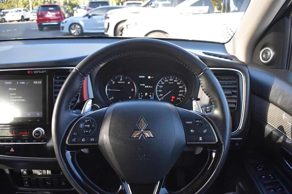 2020 Mitsubishi Outlander Exceed ZL