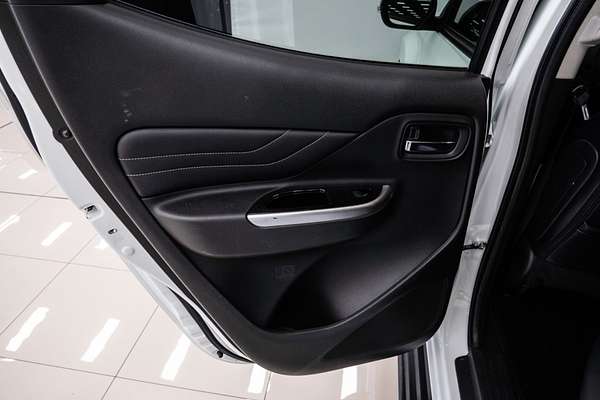2019 Mitsubishi Triton GLS Premium MR 4X4