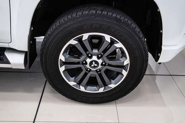 2019 Mitsubishi Triton GLS Premium MR 4X4
