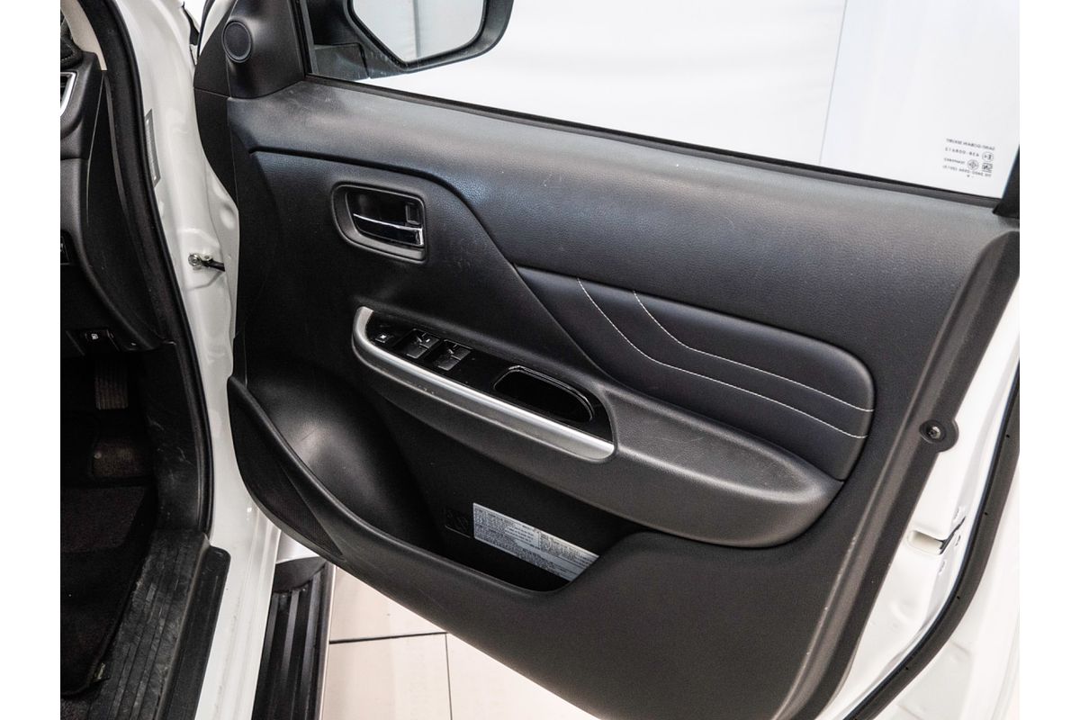 2019 Mitsubishi Triton GLS Premium MR 4X4