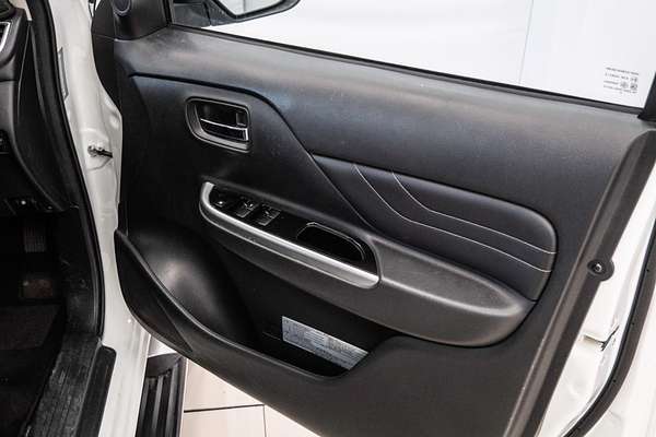 2019 Mitsubishi Triton GLS Premium MR 4X4
