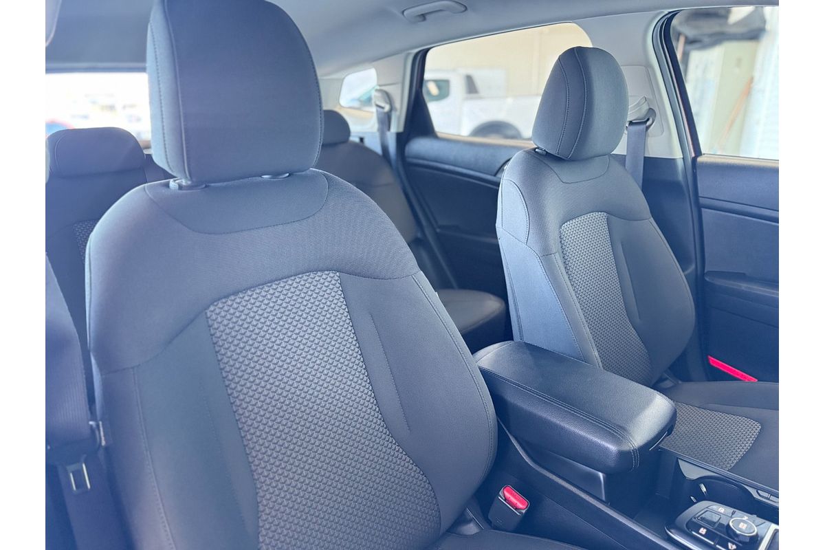 2023 Kia Sportage S NQ5