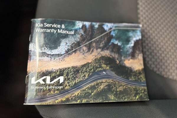2023 Kia Sportage S NQ5
