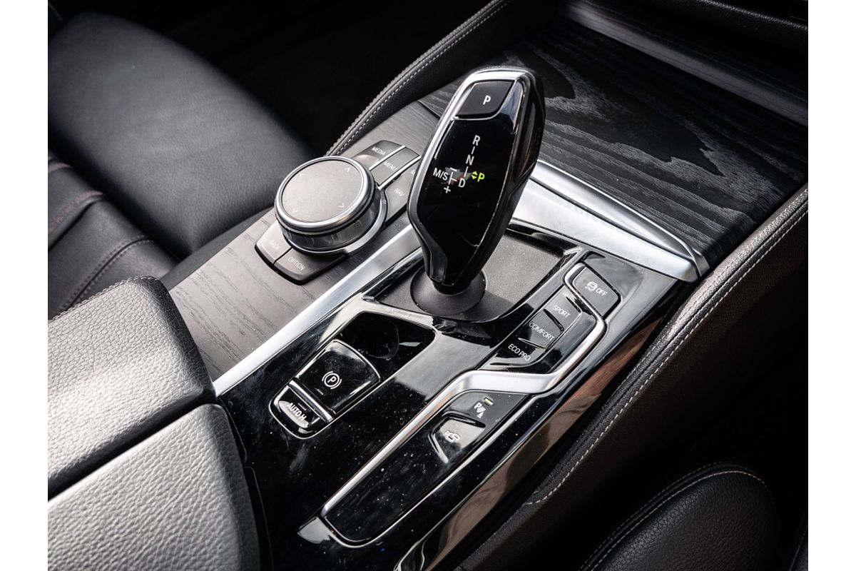 2020 BMW 5 Series 520i M Sport G30 LCI
