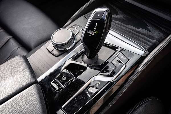 2020 BMW 5 Series 520i M Sport G30 LCI