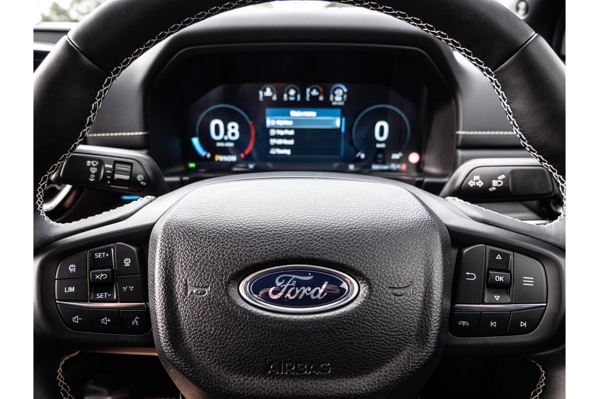 2025 Ford Ranger Platinum 4X4 3.0L