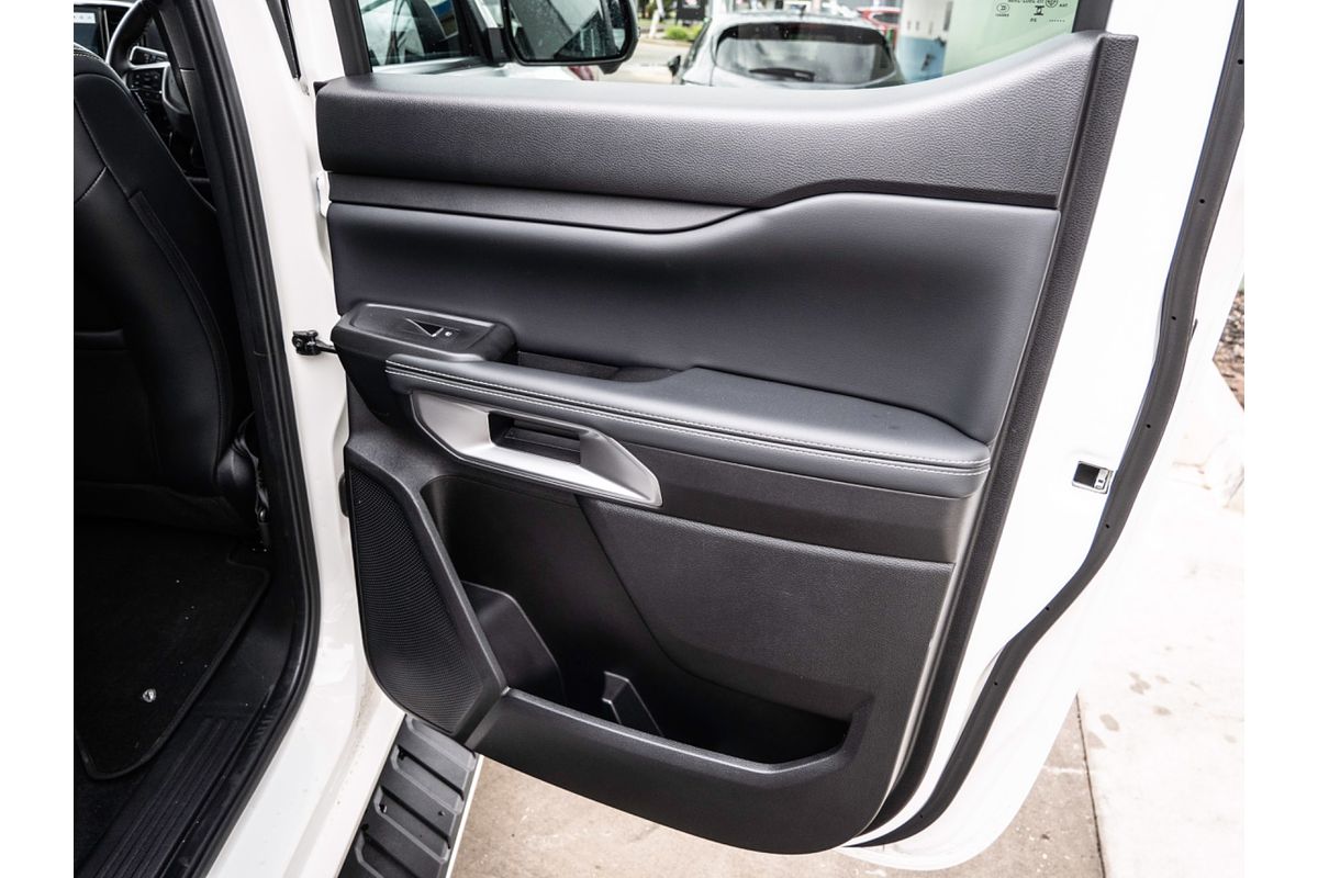 2025 Ford Ranger Platinum 4X4 3.0L