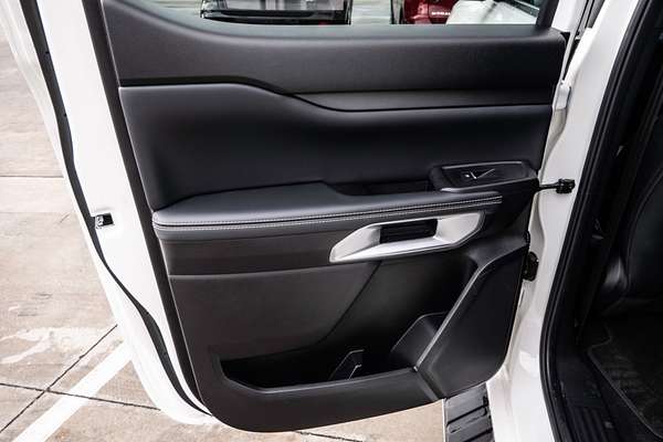 2025 Ford Ranger Platinum 4X4 3.0L