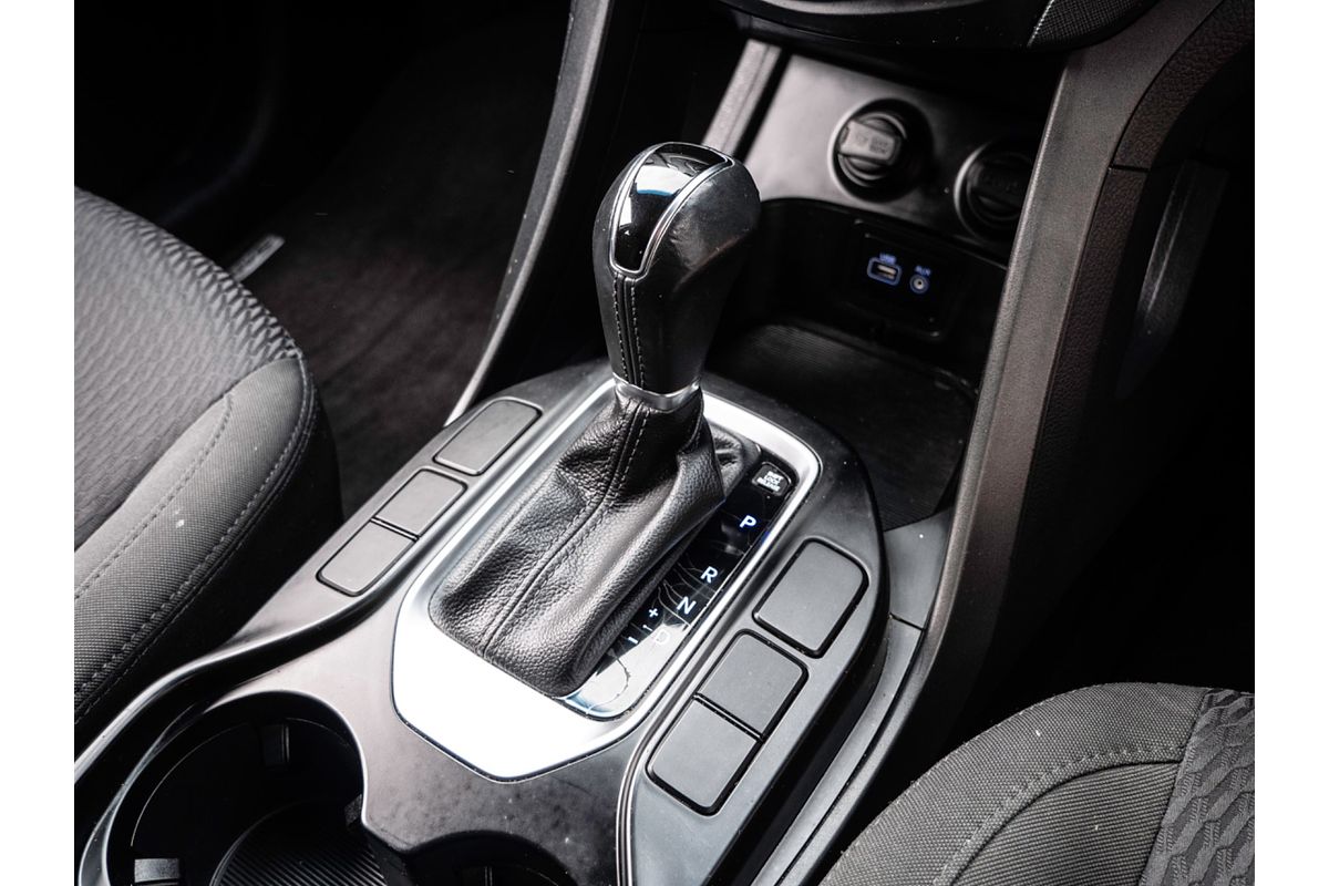 2017 Hyundai Santa Fe Active DM3 Series II