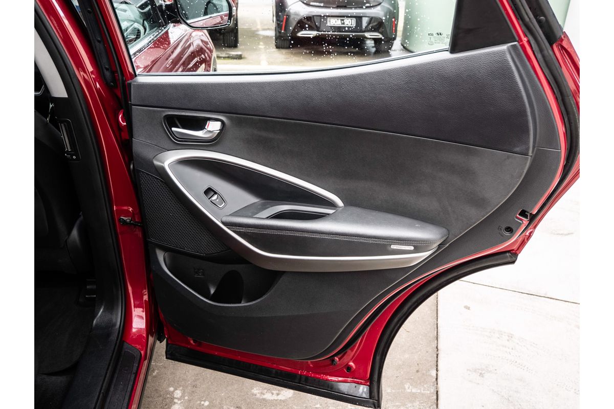 2017 Hyundai Santa Fe Active DM3 Series II