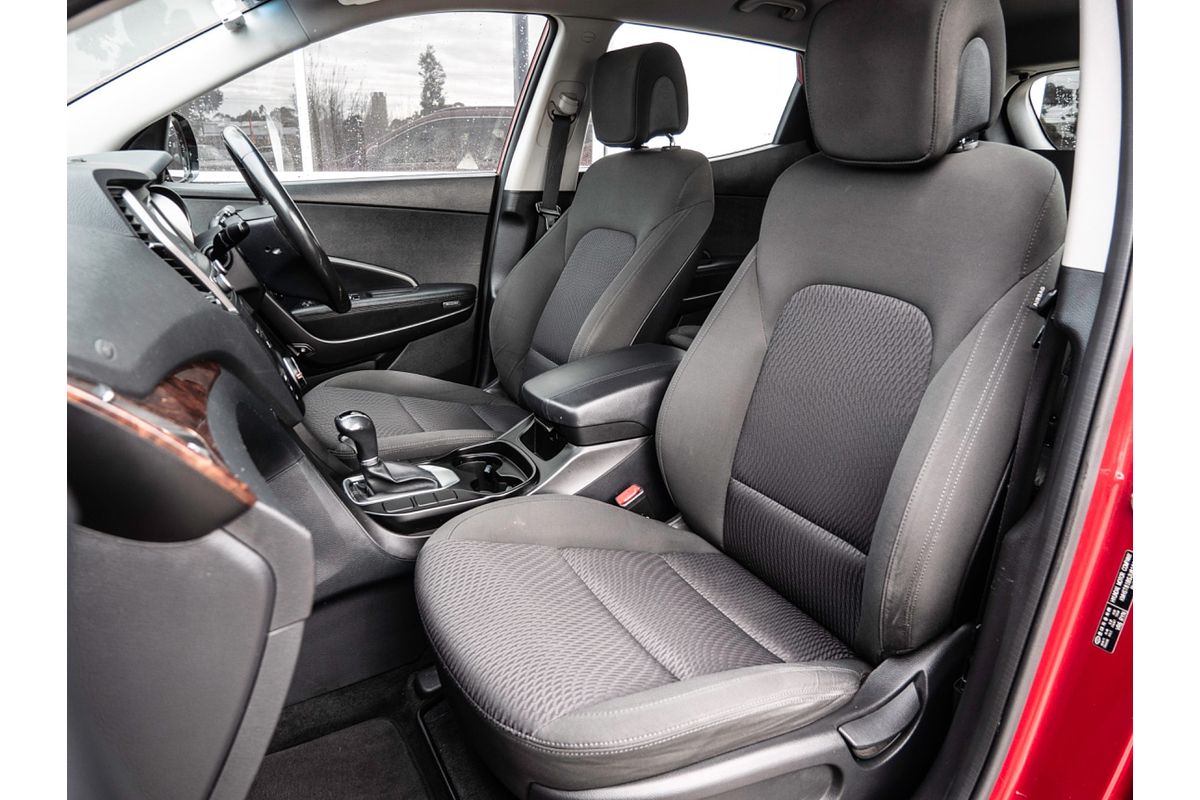 2017 Hyundai Santa Fe Active DM3 Series II