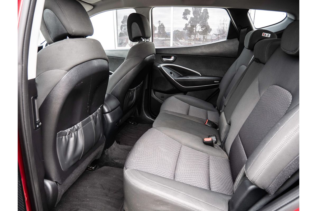2017 Hyundai Santa Fe Active DM3 Series II