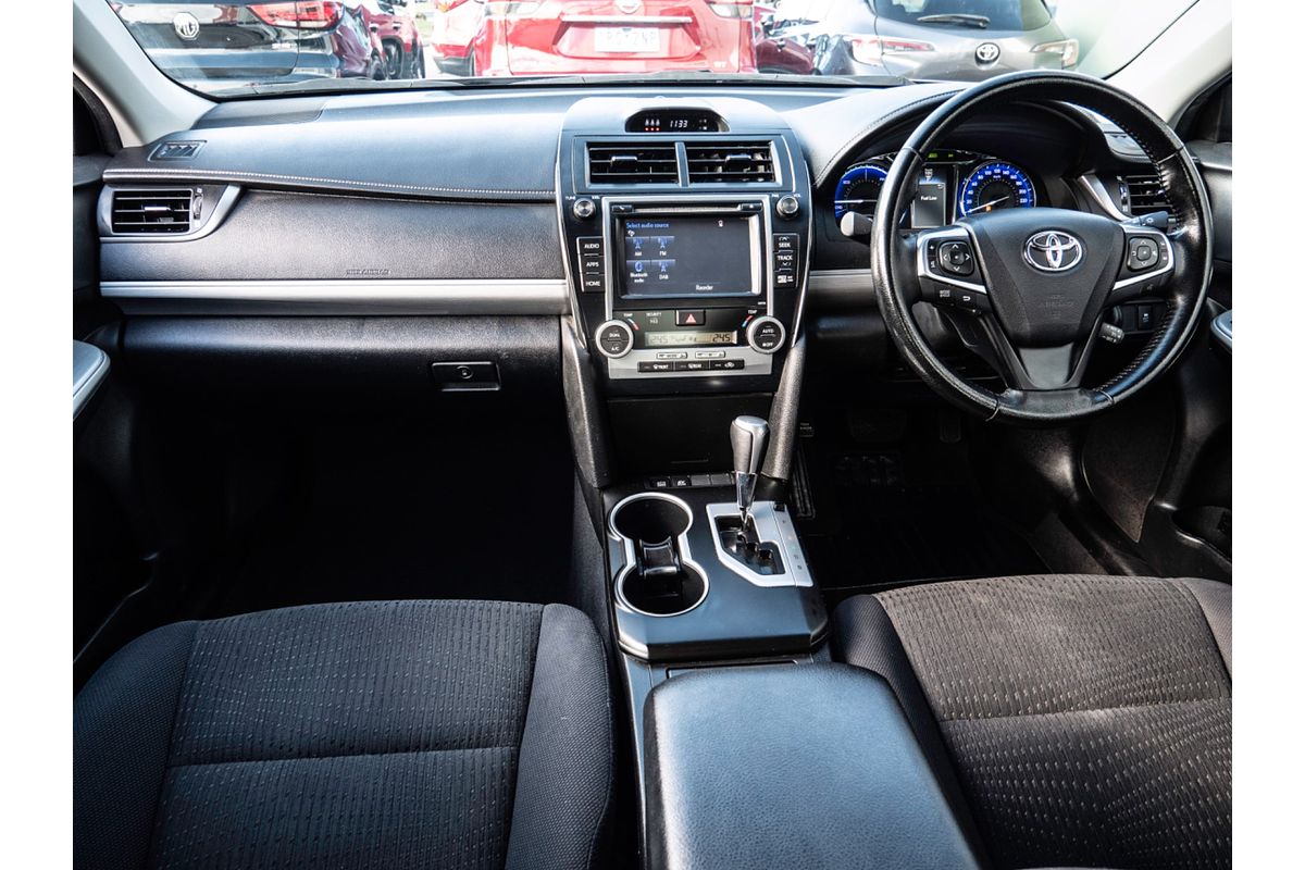 2017 Toyota Camry Atara S AVV50R