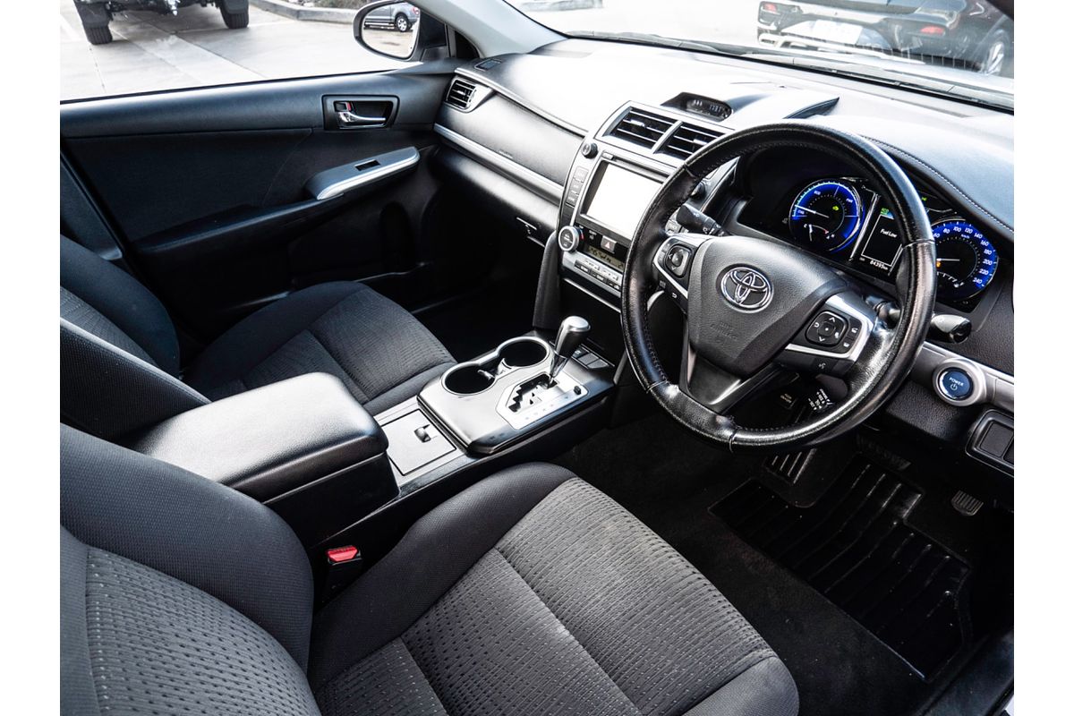 2017 Toyota Camry Atara S AVV50R