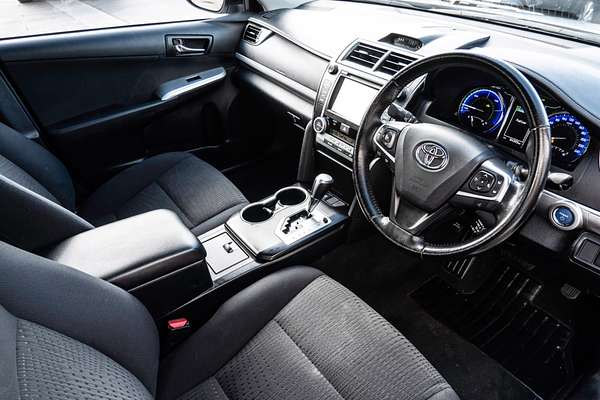 2017 Toyota Camry Atara S AVV50R