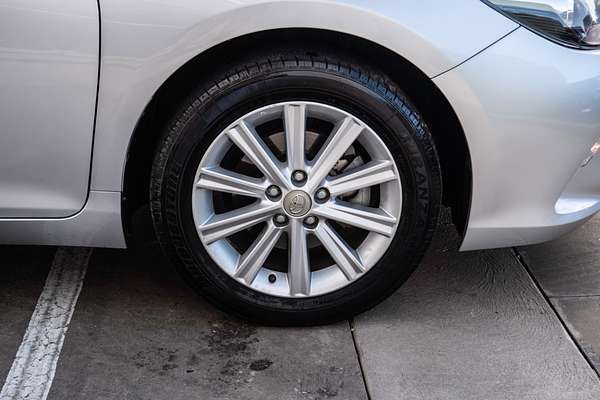 2017 Toyota Camry Atara S AVV50R