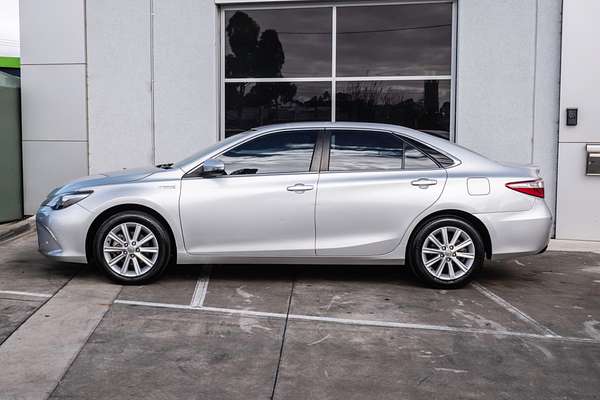 2017 Toyota Camry Atara S AVV50R