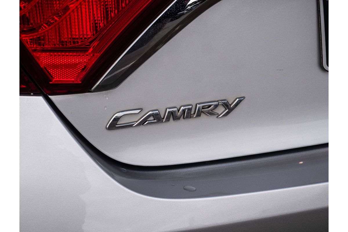 2017 Toyota Camry Atara S AVV50R
