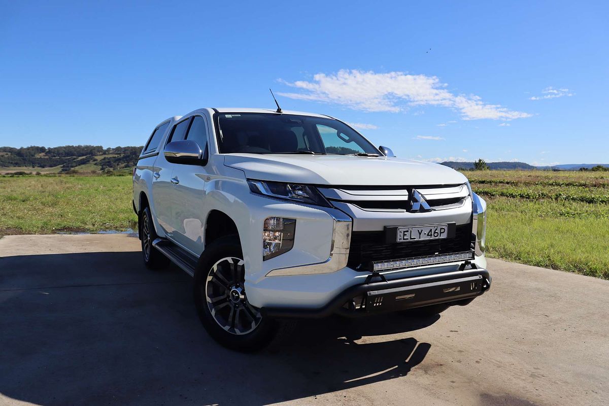 2020 Mitsubishi Triton GLX-R MR 4X4