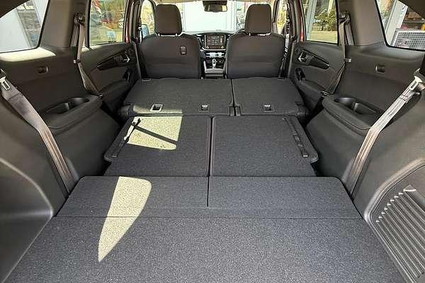 2025 Isuzu MU-X LS-U