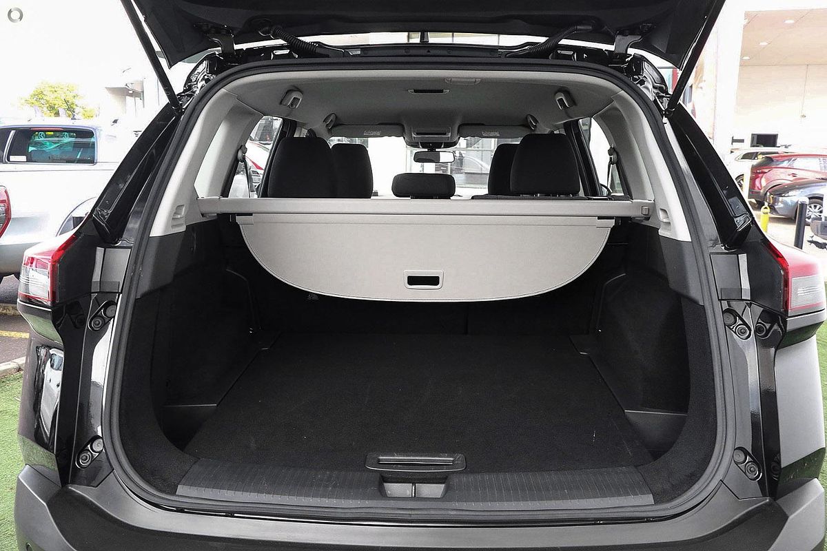 2024 Nissan X-TRAIL ST T33