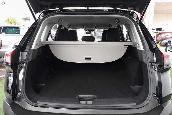 2024 Nissan X-TRAIL ST T33