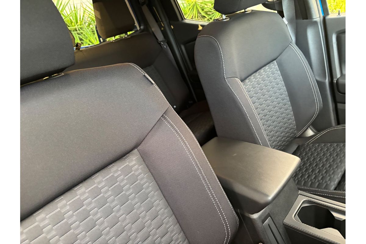 2025 Mitsubishi Triton GLX-R MV 4X4