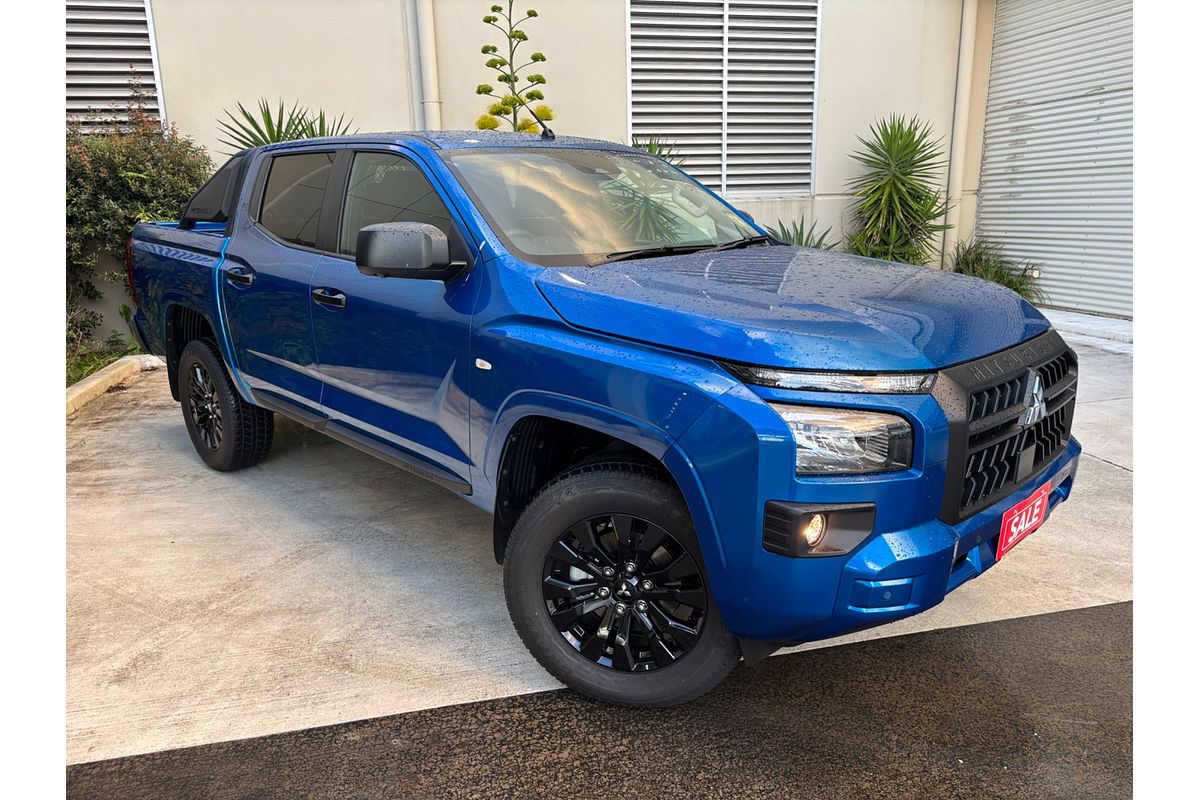 2025 Mitsubishi Triton GLX-R MV 4X4